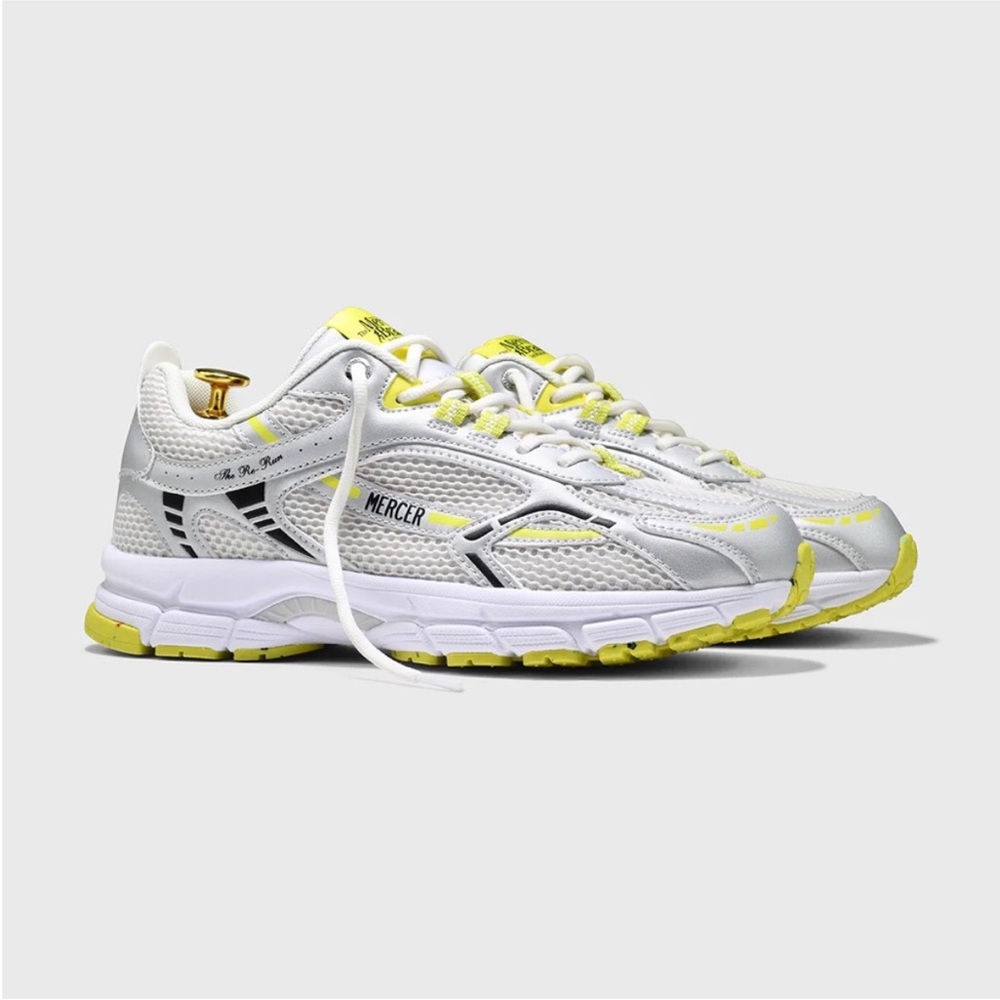 MERCER THE-RE-RUN METALLIC NEON SNEAKERS